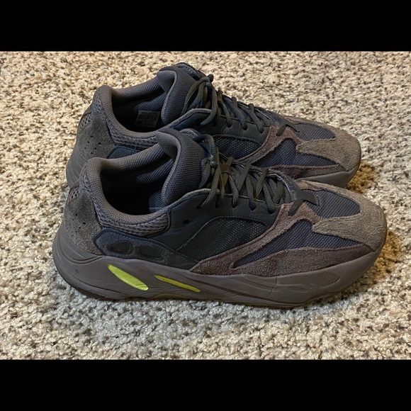yeezy 70 mauve